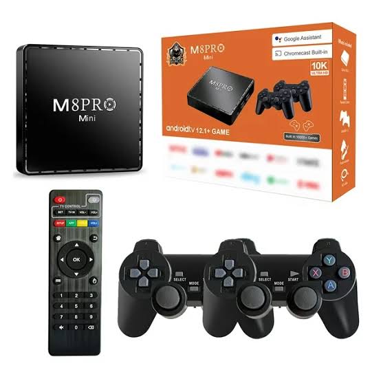 M8PRO Dual System TV Box Game Console 10K Ultra HD with Built in Chrome Cast
